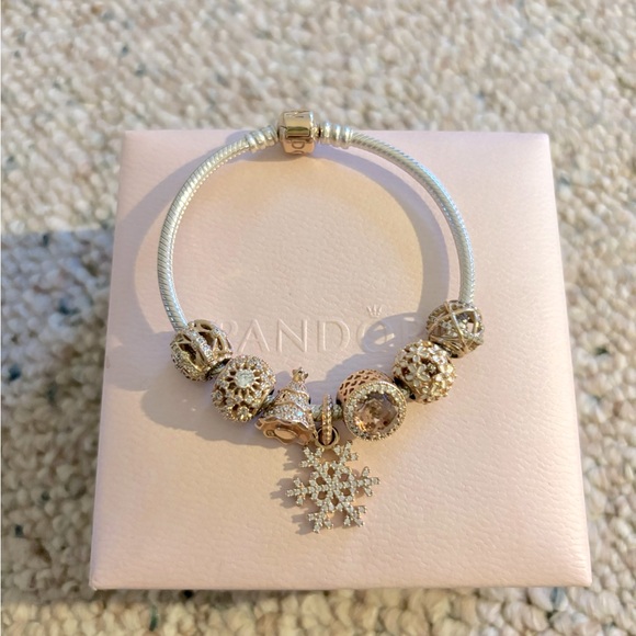 [Authentic] Pandora Charm Bracelet Rose Gold - Picture 1 of 2